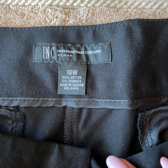 INC - Picture 2 of 4